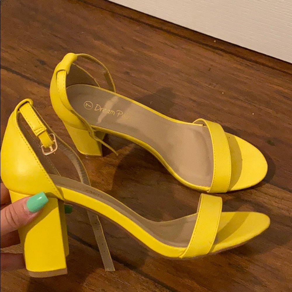 Yellow open toed chunky heels